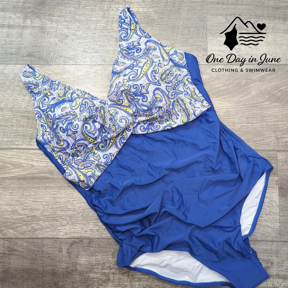 Eomenie Plus Size Cross Front One Piece Swimsuit Size 2XL - Picture 3 of 7